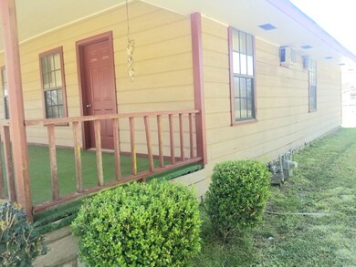 1433 HWY 587