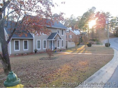 3105 Ravenhill Dr, Fayetteville, NC 28303 - photo 2