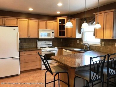 IMG_1725 baser kitchen