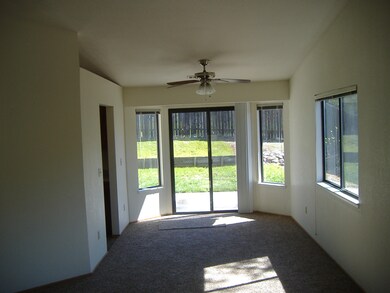 1287 Nighthawk Ln, Redding, CA 96003 - photo 6