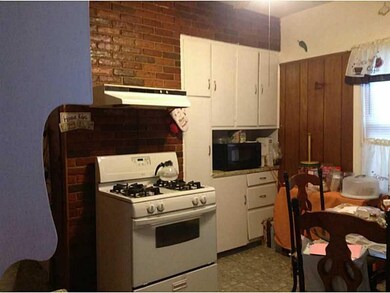 126 Clarence St, Providence, RI 02909 - photo 7