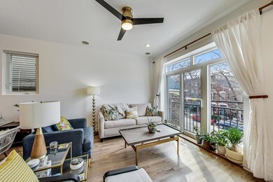 945 N Honore St unit 2, Chicago, IL 60622 - photo 3