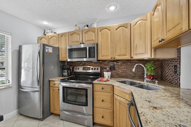 3402 Theo Way, West Palm Beach, FL 33417 - photo 7