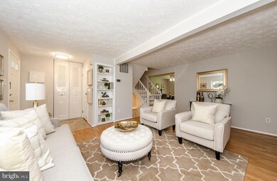 2033 Brooks Square Place, Falls Church, VA 22043 - photo 4