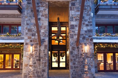Auberge Residences at Element 52
