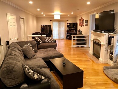 41-43 Port Norfolk St unit 1R, Dorchester, MA 02122 - photo 6