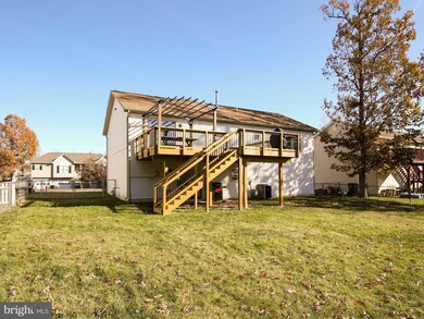 350 Montgomery Cir, Stephens City, VA 22655 - photo 4