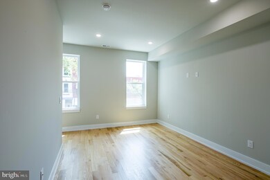 1552 N 29th St unit B, Philadelphia, PA 19121 - photo 3