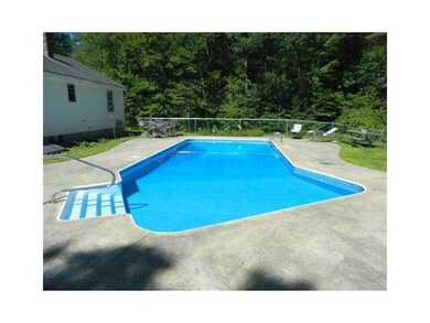 Swimming Pool/Hot Tub/Sauna.