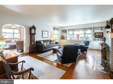 202 Hutchinson Ave, Haddonfield, NJ 08033 - photo 2