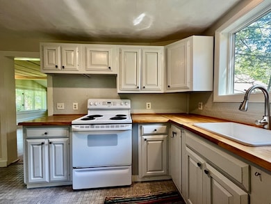 77 Laurel Park, Northampton, MA 01060 - photo 4