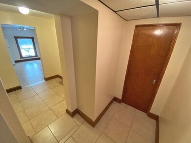 93 Ashmont St unit B, Dorchester Center, MA 02124 - photo 6