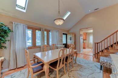 5 Kenneth Terrace E Middletown-large-007