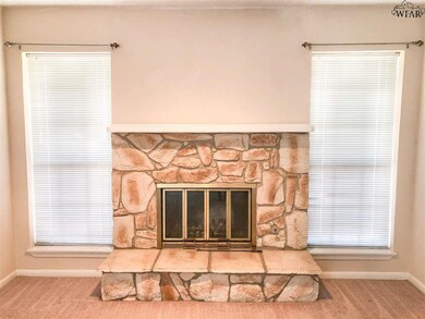 1621 Aldrich Ave, Wichita Falls, TX 76302 - photo 4