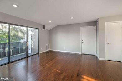 1302 Maresfield Ct unit 1302, Marlton, NJ 08053 - photo 4