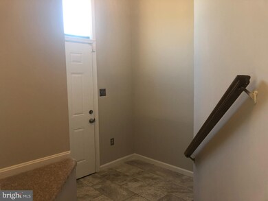 46685 Sandalwood Square, Sterling, VA 20164 - photo 3