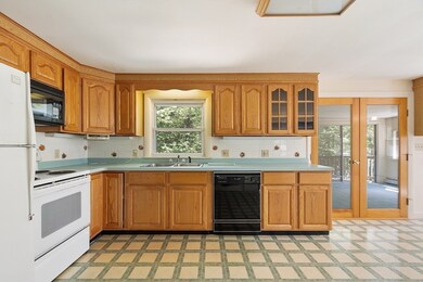 291 Joslin St, Leominster, MA 01453 - photo 5