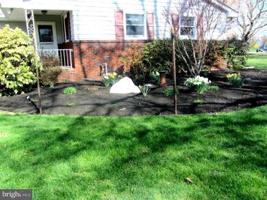 99 Jamestown Rd, Belle Mead, NJ 08502 - photo 3