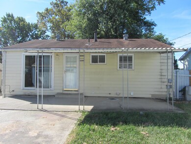 4022 Randell Rd, Columbus, OH 43228 - photo 2