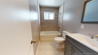 409 S Strong Blvd, McAlester, OK 74501 - photo 7