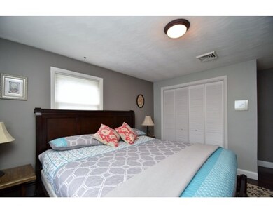 32 Annavoy St, Boston, MA 02128 - photo 7