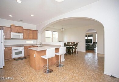 Kitchen and Dinging G