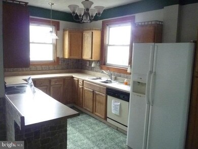 432 Gantt St, Newport, PA 17074 - photo 4