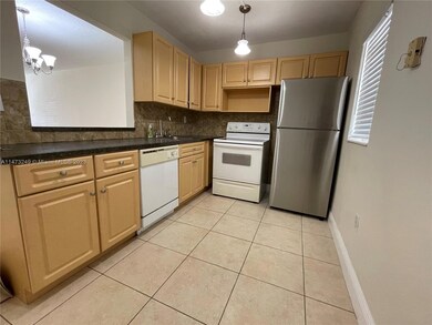 4313 SW 69th Ave, Miami, FL 33155 - photo 5