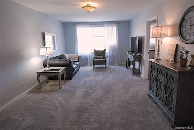 Sadore Lane Gardens unit 6H, Yonkers, NY 10710 - photo 2