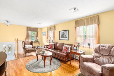 35 Claire St, West Warwick, RI 02893 - photo 2