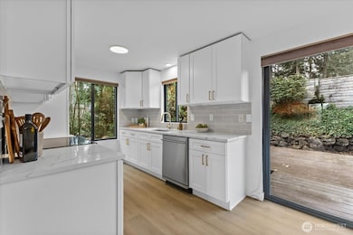 17303 Spanaway Loop Rd S, Spanaway, WA 98387 - photo 4