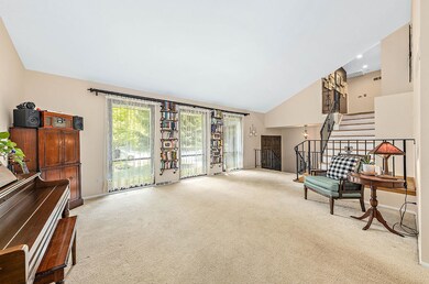 1807 Cliffside Ct, Naperville, IL 60565 - photo 6