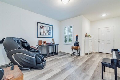 217 Seneca Loop, Kyle, TX 78640 - photo 5