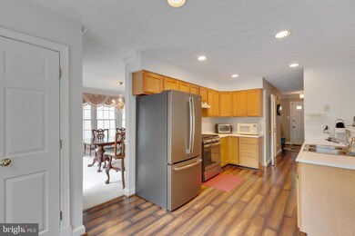 9502 Howard Ave, Laurel, MD 20723 - photo 4