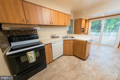 36 Cornell Dr, Delran, NJ 08075 - photo 6