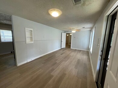 1314 S Mirick Ave unit B, Denison, TX 75020 - photo 2