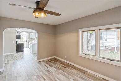 2226 Des Moines St, Des Moines, IA 50317 - photo 4