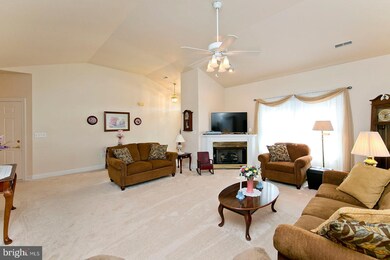 228 Lynn Dr, Stephens City, VA 22655 - photo 5