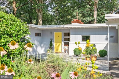 6122 Beachway Dr, Falls Church, VA 22041 - photo 7