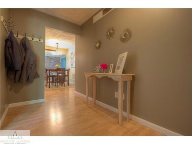 115 E Northrup St, Lansing, MI 48911 - photo 2