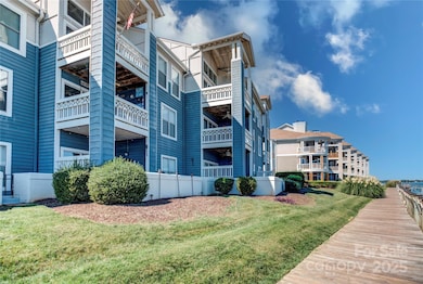 Your waterfront views and boardwalk strolls await!