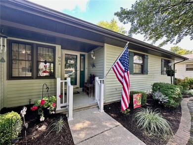 904 N 31st St, Mattoon, IL 61938 - photo 2