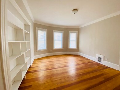 23 Charnwood Rd unit 2, Somerville, MA 02144 - photo 2