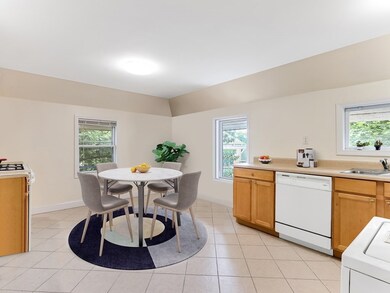 12 Frances St unit 12, Newton, MA 02461 - photo 3