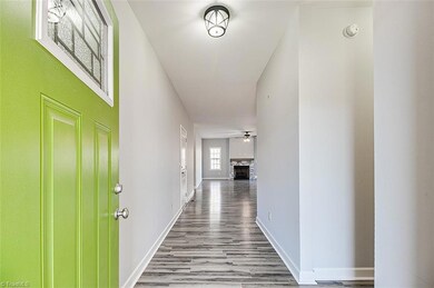 1017 Chamberlin Dr, Asheboro, NC 27205 - photo 3