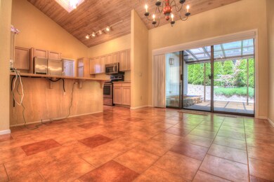 DiningKitchen1