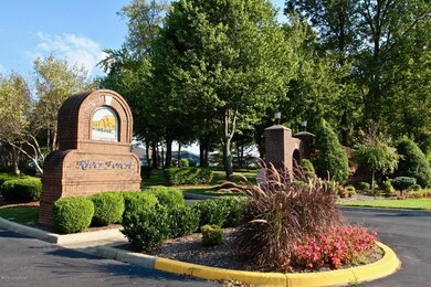 8521 River Terrace Dr - River Forest