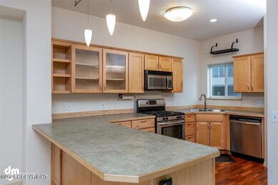 15-Kitchen MS_5131-Edit