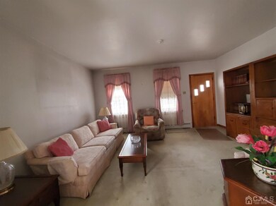 120 Lincoln Ave, Carteret, NJ 07008 - photo 2