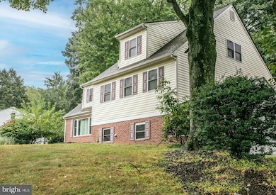 288 Devonshire Rd, Devon, PA 19333 - photo 2